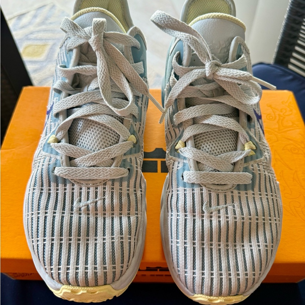 Nike Kids Sneakers - Light Gray and Pale Blue